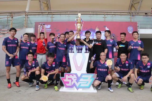 欧冠-迪亚斯戴帽萨拉赫助攻 利物浦4-0勒沃库森